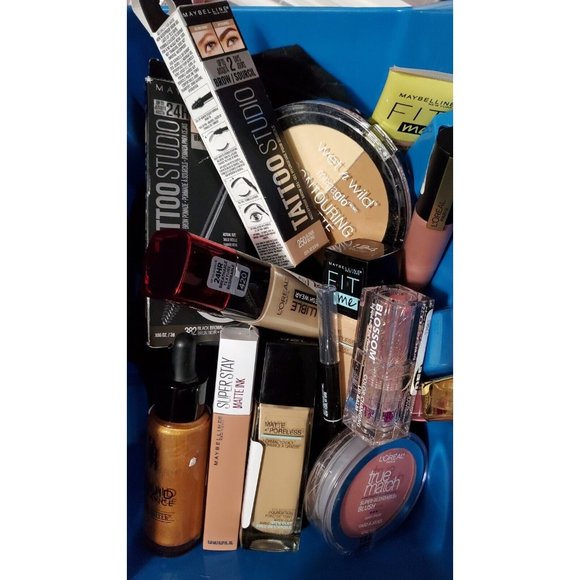Mixed Lot of Make-up Includes L'OREAL, Maybelline, Blossom & More